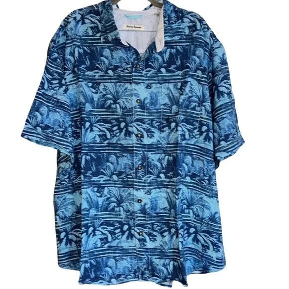 Tommy Bahama Blue Hawaiian Print Short Sleeve Button Down Shirt Size 1XLB - Picture 1 of 8